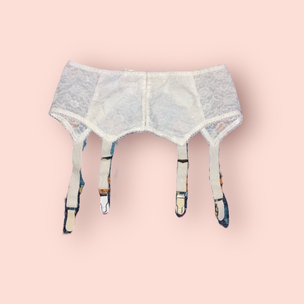 Vintage White Garter